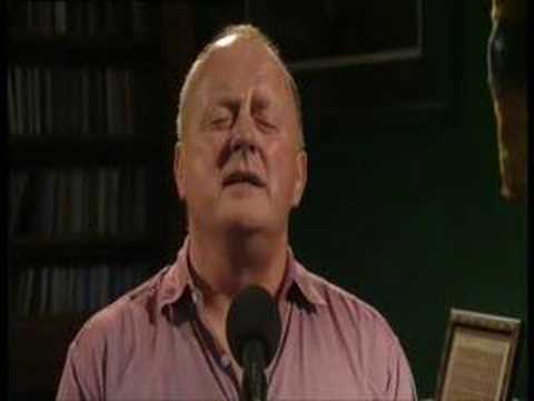 You are currently viewing Christy Moore and Shane Mcgowan—A pair of brown eyes
