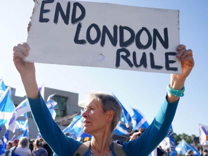 Scottish MSPs demand another chance to free Scotland from Westminster
