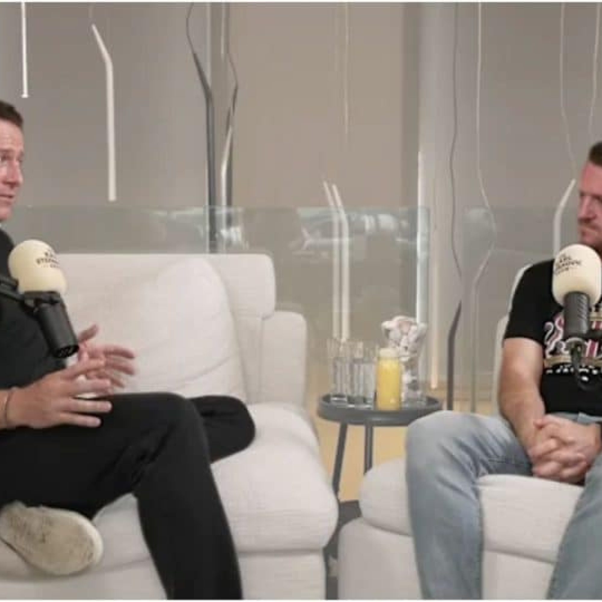Tommy Robinson puff piece scoured from web following backlash