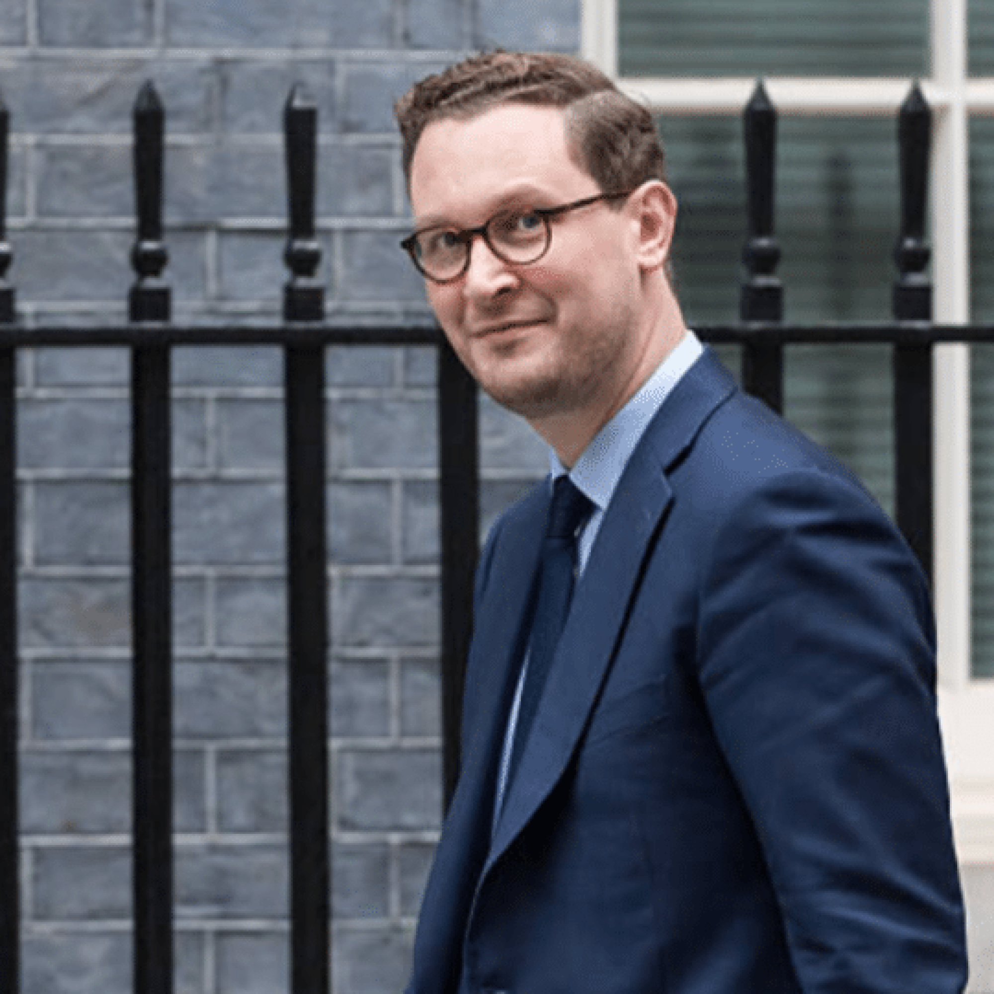 Starmeroid would-be leader Darren Jones cosied up to Mandelson