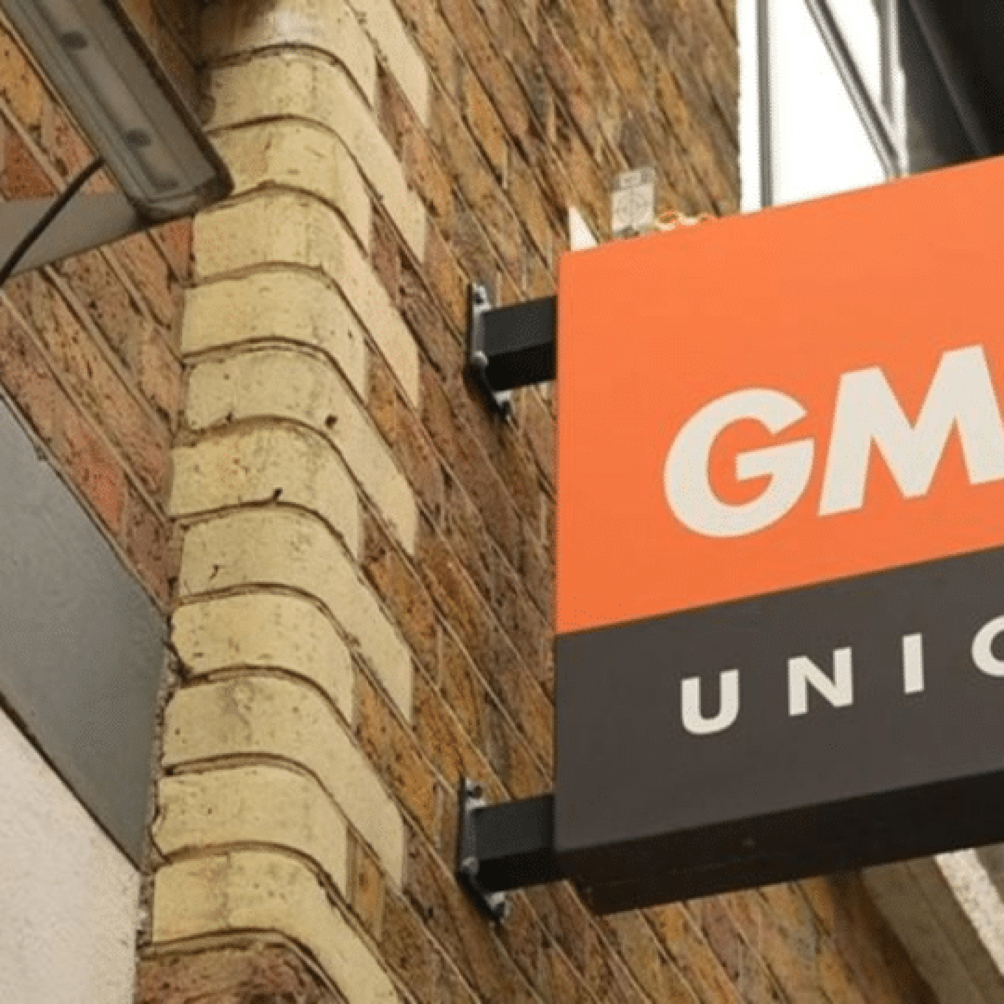 GMB latest union to abuse workers as branch secretaries go on strike
