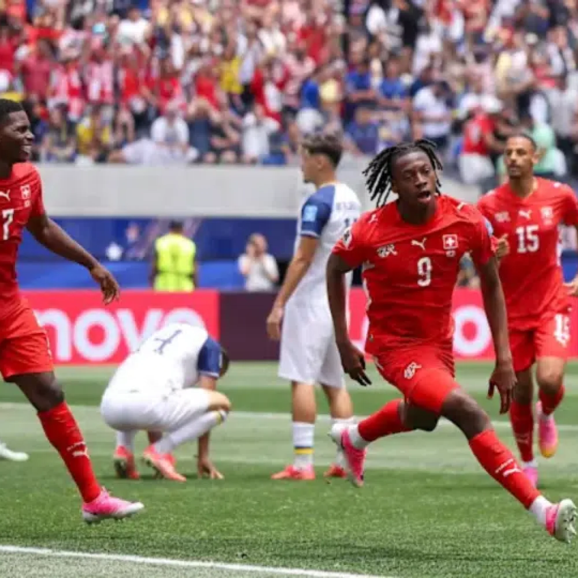 Switzerland take control with ruthless late surge in Los Angles