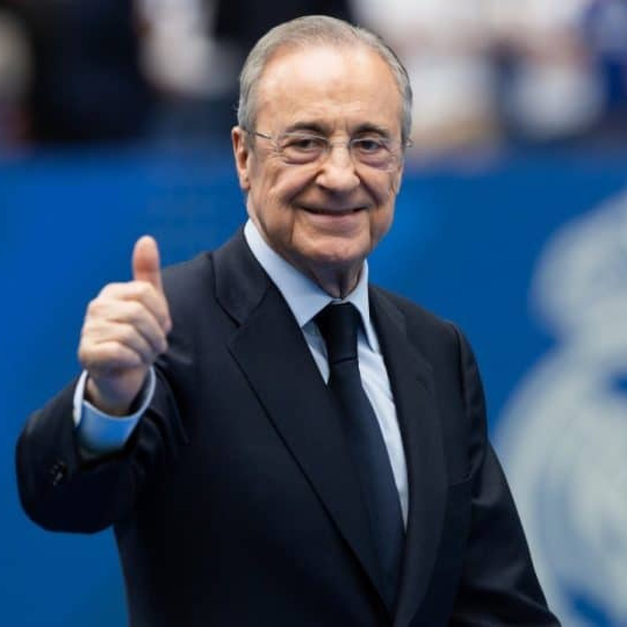 Pérez retains Real Madrid presidency after first election in 20 years