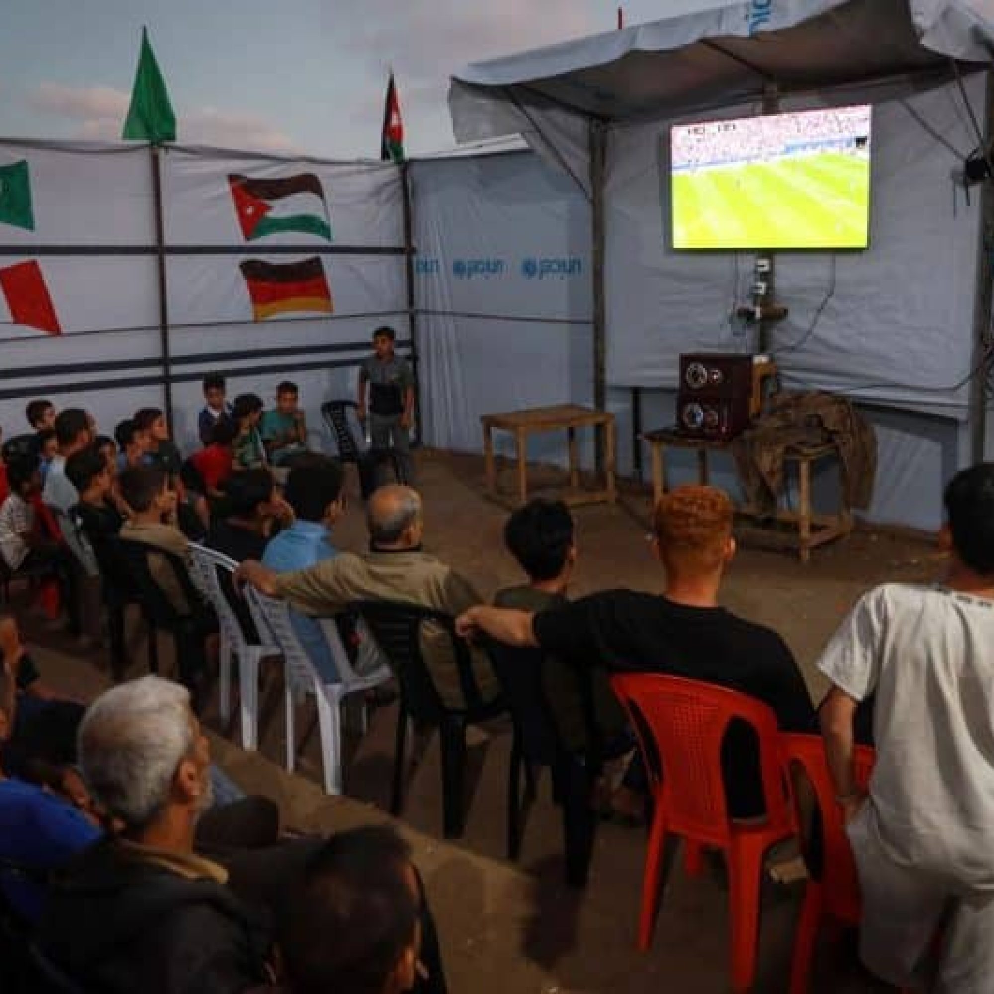 Between World Cup stadiums and tents of the displaced in Gaza