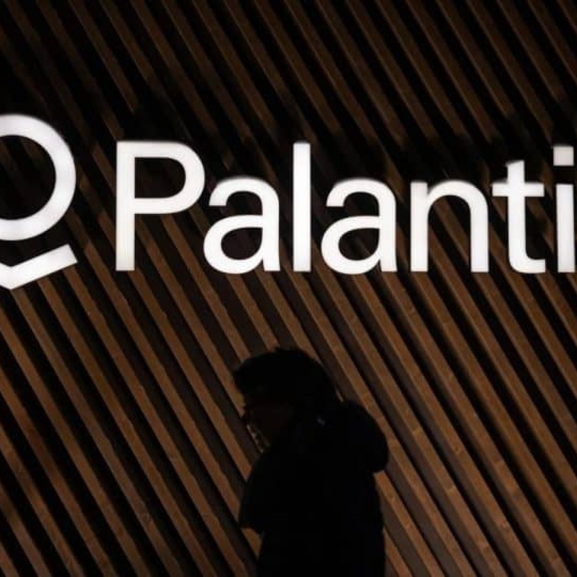 Irish government steps up its funding of genocide-backing Palantir