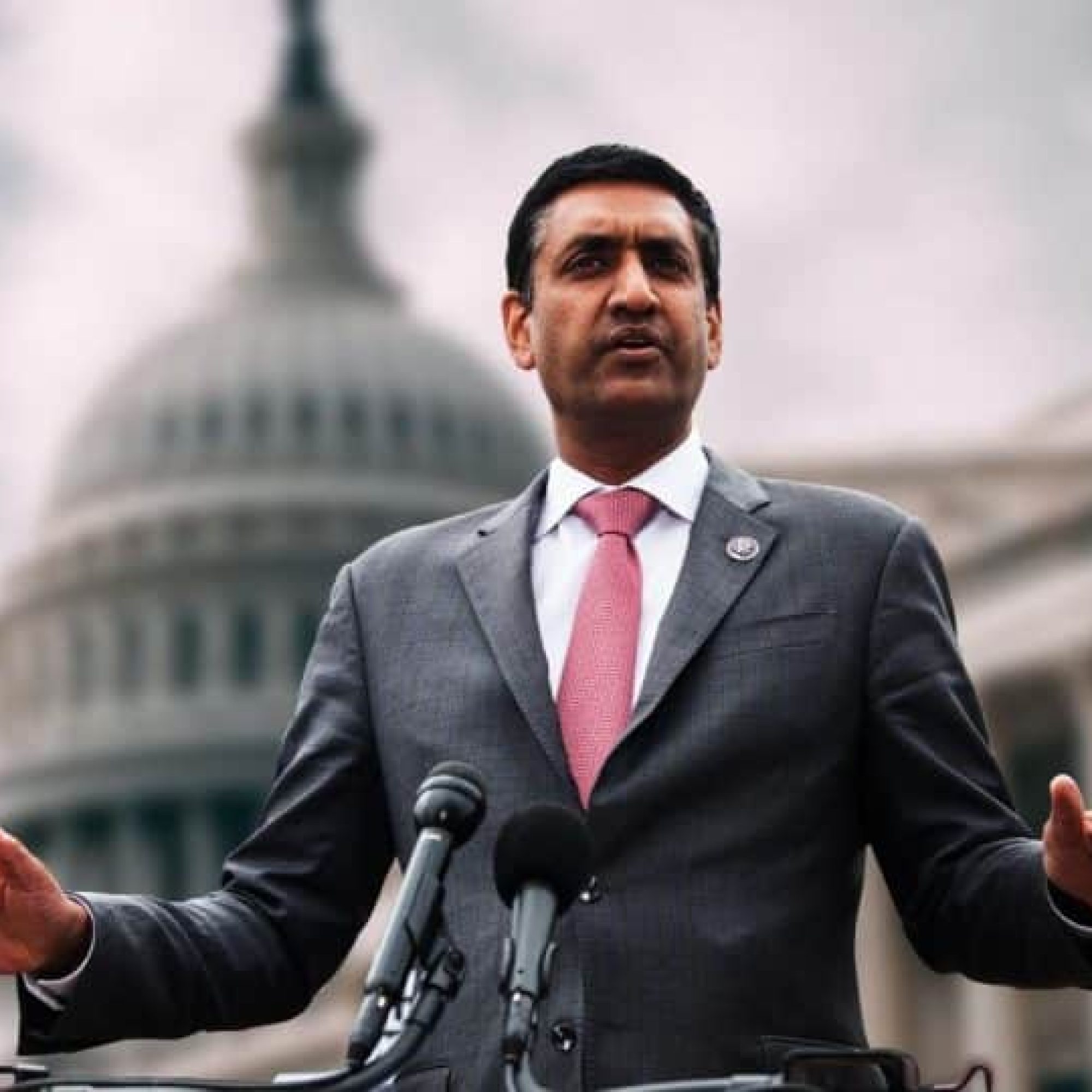 US Congressman Ro Khanna slams IOF after detention by armed Israeli settlers