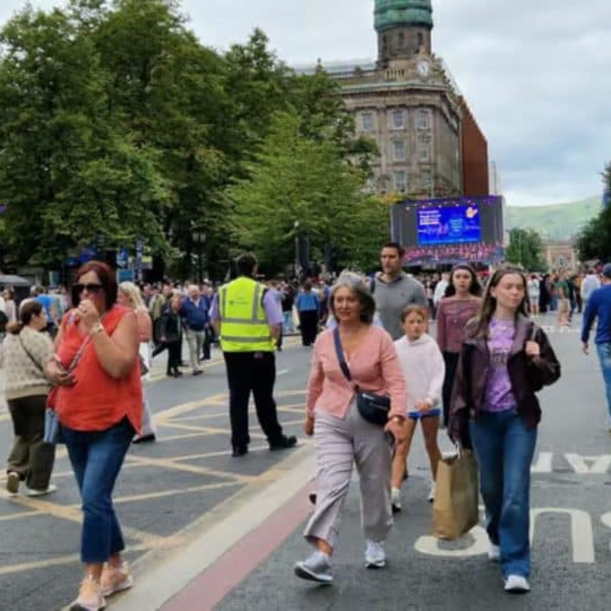 Calls to permanently pedestrianise central Belfast following festival success
