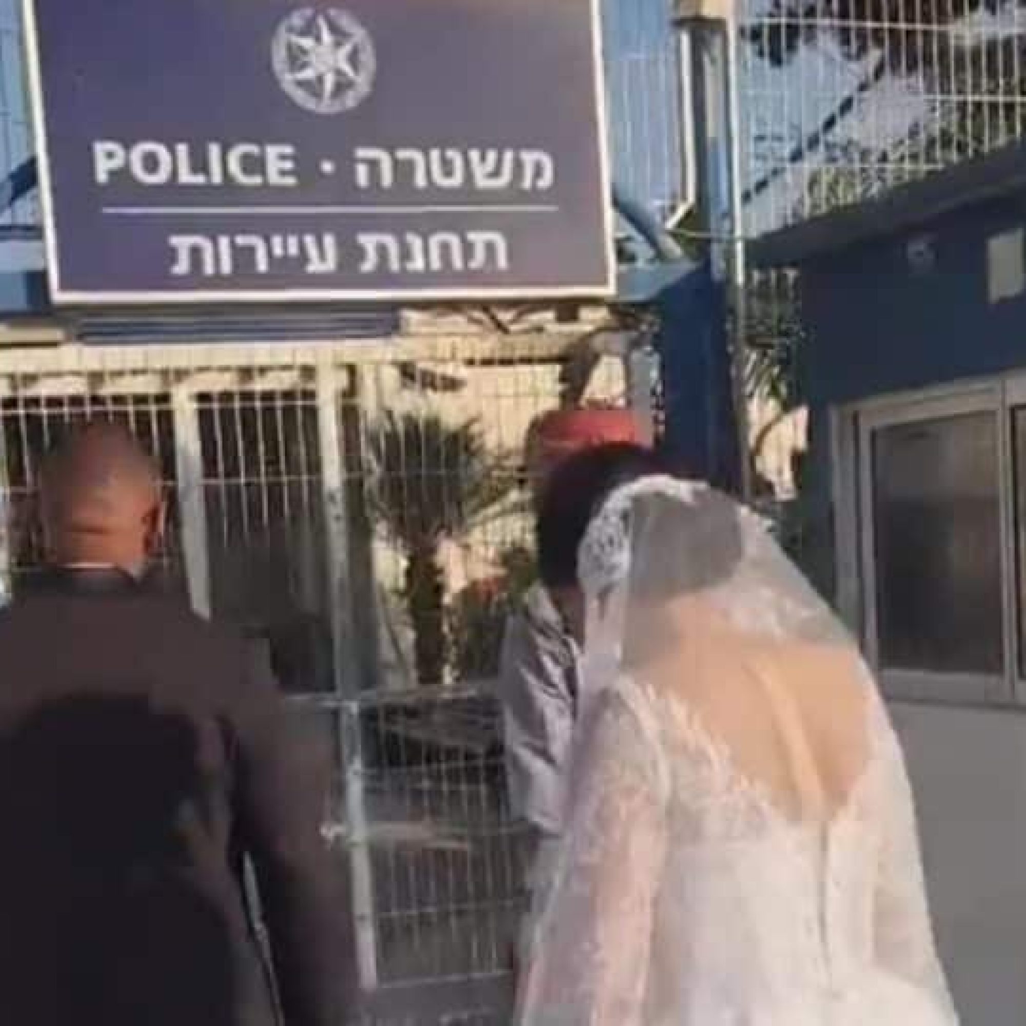 Israeli war criminal Ben-Gvir celebrates arrest of Palestinian bride and groom