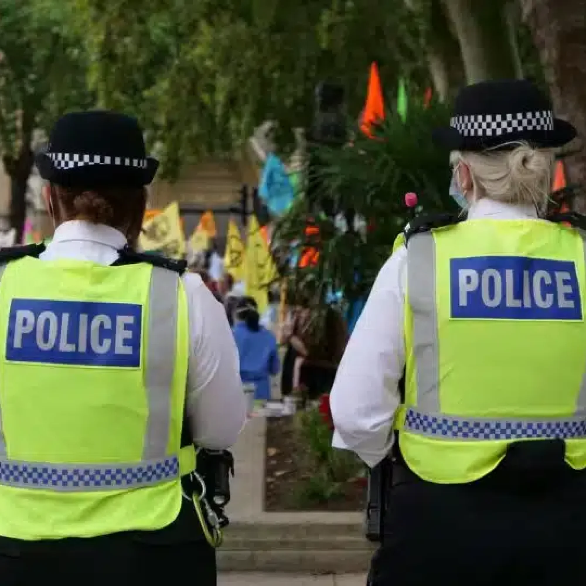 Hackers expose details of 100k police staff on dark web